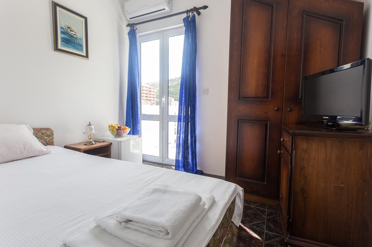 Hotel Jovana Будва Екстер'єр фото